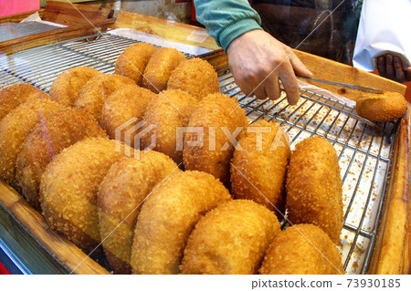 Croquette, bread, 73930185