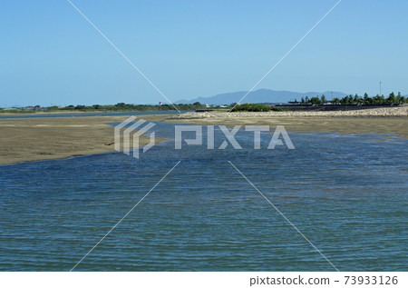 View of the mouth of the Kushida River in Matsusaka City 73933126