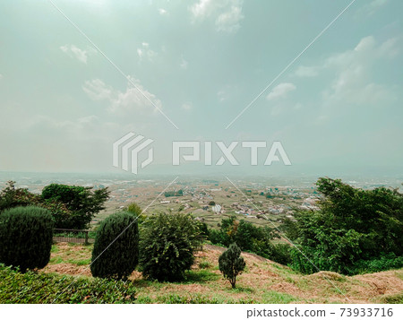 從山頂看 73933716