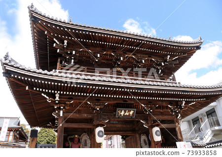 大本山中山寺門 大本山中山寺門 73933858