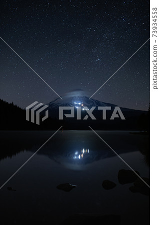 Reflection of Mt Hood at Trillum Lake, Portland, Oregon 73934558