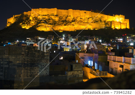 Mehrangarh Fort in Jodhpur at night, India Mehrangarh Fort in Jodhpur at night, India 73941282