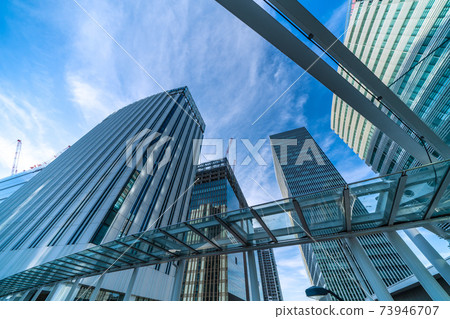 Yokohama cityscape of Japan overlooking the office building in front of Shin Takashima station Yokohama cityscape of Japan overlooking the office building in front of Shin Takashima station 73946707