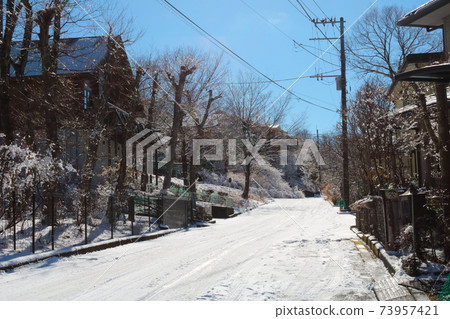 小山町美麗的雪景 73957421
