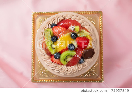 Raw chocolate fruit cake 73957849