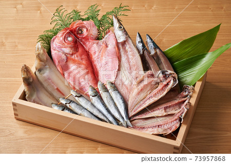 什錦乾魚 73957868