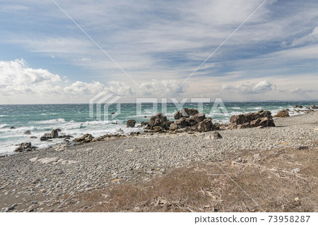 Rough Pacific Ocean Rough Pacific Ocean 73958287