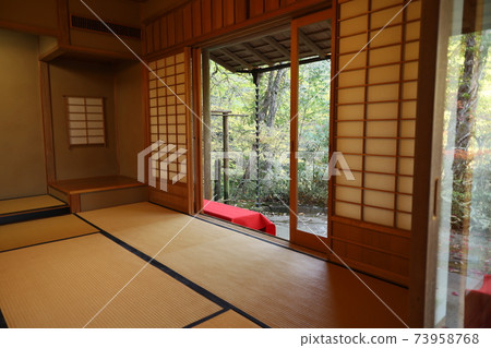Seizan Goten's tea room, Koyoan 73958768