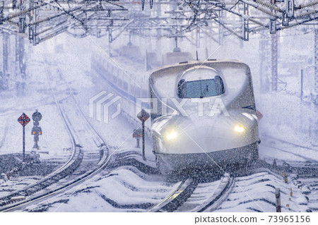 Tokaido Shinkansen winter Maibara station driving image 73965156