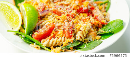 Tender paprika chicken with chilli and coriander wholewheat pasta, vegetables and a tingling sweet chilli dressing 73966373