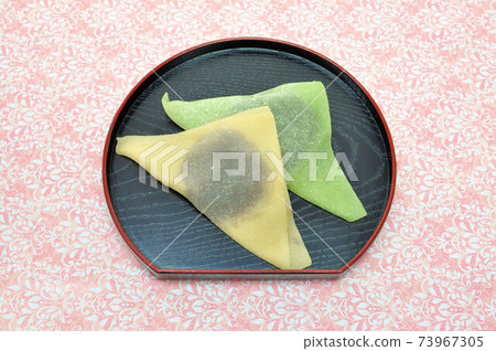 Raw Yatsuhashi Nikki and Matcha Raw Yatsuhashi Nikki and Matcha 73967305