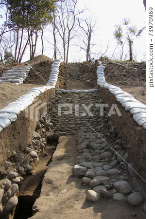 Archaeological excavation (Fukiishi of Atagoyama Kofun) Archaeological excavation (Fukiishi of Atagoyama Kofun) 73970969