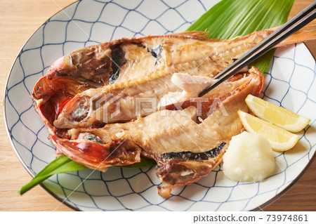 Dried kimono sea bream 73974861