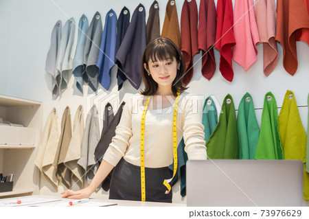 Creative office image 73976629