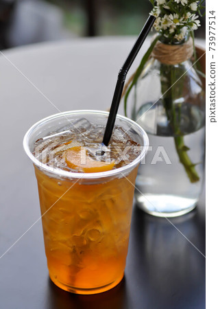 lemon tea or mango tea, peach tea 73977514