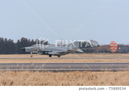 Air Self-Defense Force F-4EJ Kai Phantom II landing Air Self-Defense Force F-4EJ Kai Phantom II landing 73989534