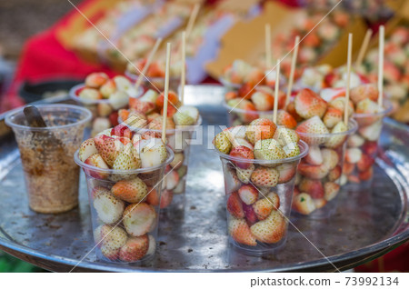 Fresh strawberry fruit Fresh strawberry fruit 73992134