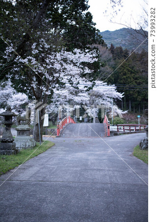宇佐市（印仁町）越田神社 73993282