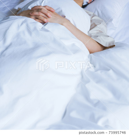 睡蒲團女日本 73995746