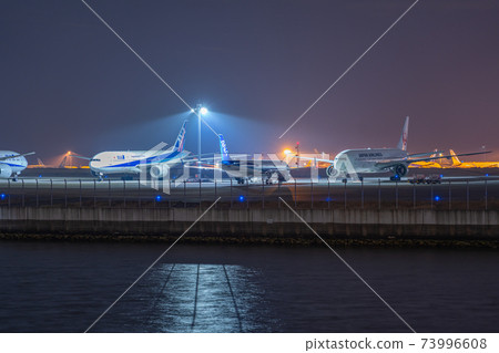 機場飛機羽田機場起飛午夜下午飛機引擎總站所有日本航空公司日本航空公司 73996608