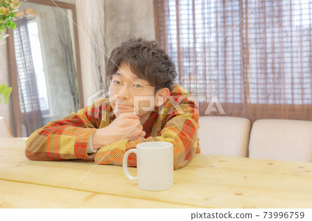 A man who thinks A man who thinks 73996759