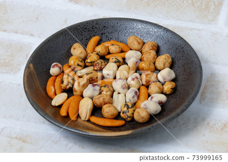 糖果，豆類，豆類糖果，柿子，花生，小吃，日本甜點，日語，小吃，堅果 73999165