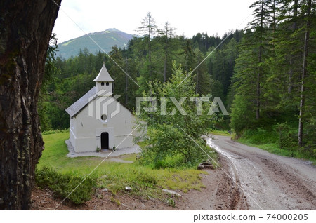 A small chapel in the woods A small chapel in the woods 74000205