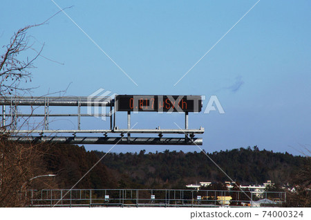 污染 污染 74000324