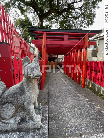 Uriwari Shrine 74002461