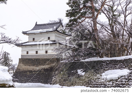 Shibata Castle Ninomaru Corner Tower (Winter) Shibata Castle Ninomaru Corner Tower (Winter) 74002675