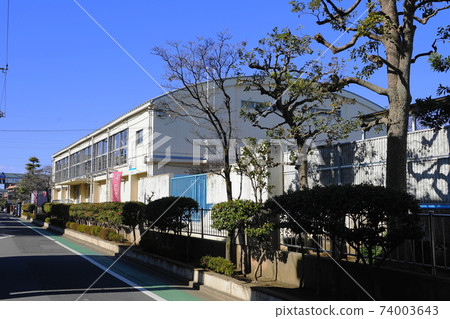 足立區志濱濱西小學10體育館 足立區志濱濱西小學10體育館 74003643