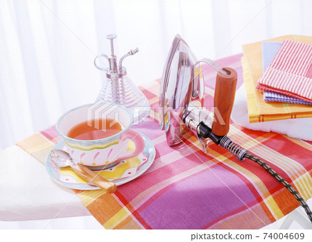 Iron and tea Iron and tea 74004609