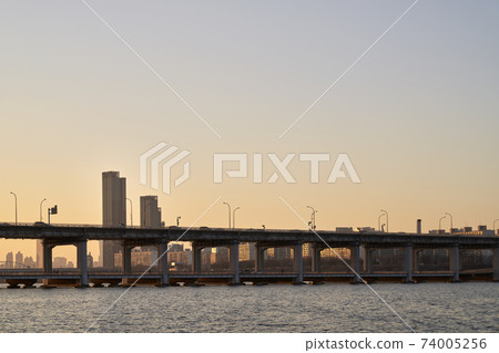 首爾市漢江龍山區半坡橋,半坡橋,果醬橋 首爾市漢江龍山區半坡橋,半坡橋,果醬橋 74005256