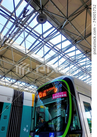 《廣島市》廣島電鐵廣島港車站電車 《廣島市》廣島電鐵廣島港車站電車 74005752