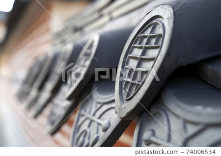 Roof tiles, giwadjang, Korea Roof tiles, giwadjang, Korea 74006534