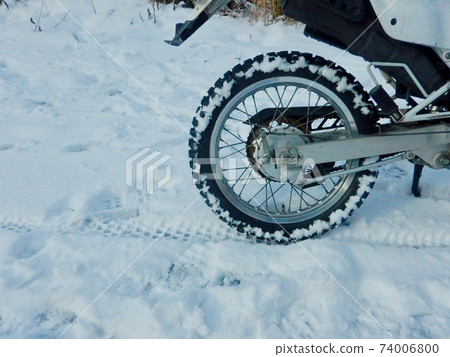 Hakuba forest road at snow Jebel 74006800