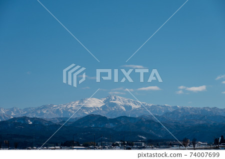 來自石川縣能美市的神聖山白山白山/攝於2021年1月 來自石川縣能美市的神聖山白山白山/攝於2021年1月 74007699