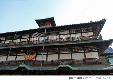 冬季道後溫泉本館 74018753