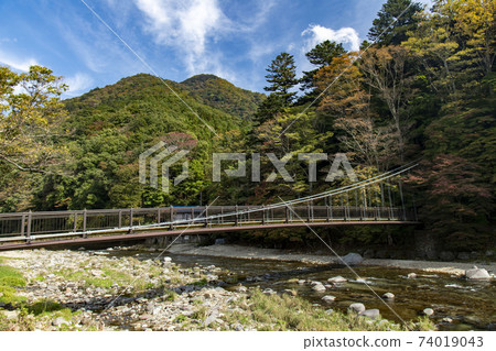 木縣鹽原溫泉紅色懸索橋 74019043