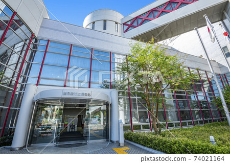 鹿兒島縣鹿兒島市鹿兒島市立圖書館 74021164