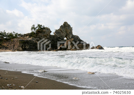 Ishikawa Prefecture Winter Wajima City Sosoki Coast Madoiwa Ishikawa Prefecture Winter Wajima City Sosoki Coast Madoiwa 74025630