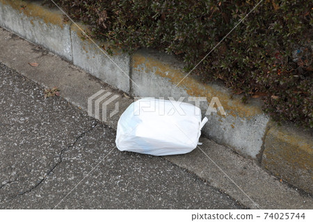 garbage garbage 74025744