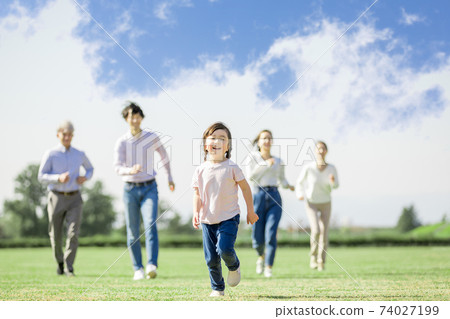 Three generations family image 74027199