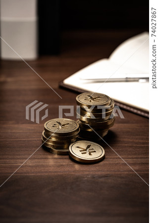 Money Yen Currency Image 74027867