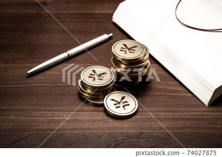 Money Yen Currency Image 74027875