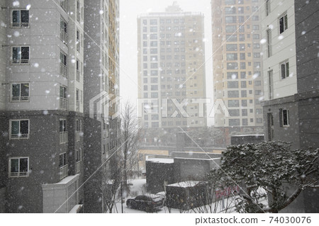 雪公寓 74030076