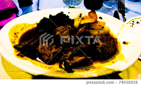 Tsebhi aka Zigni traditional ethiopian and eritrean dish, Asmara 74030938