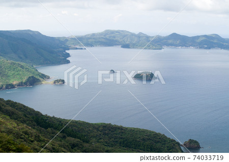 從阿卡哈吉山（Atahah）看十二個破火山口 74033719