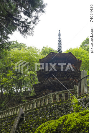 安樂寺(上田市)國寶八角形三寶塔 安樂寺(上田市)國寶八角形三寶塔 74034486