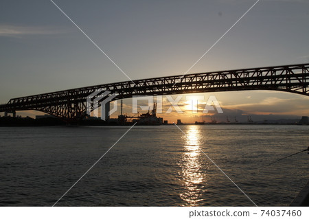 Harbor Bridge 74037460